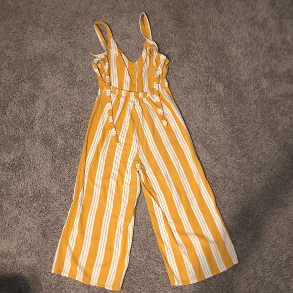 Romper - Picture 2 of 2